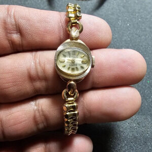 Vintage Wittnauer Ladies Cocktail Watch Gold Plated Mechanical Windup Working